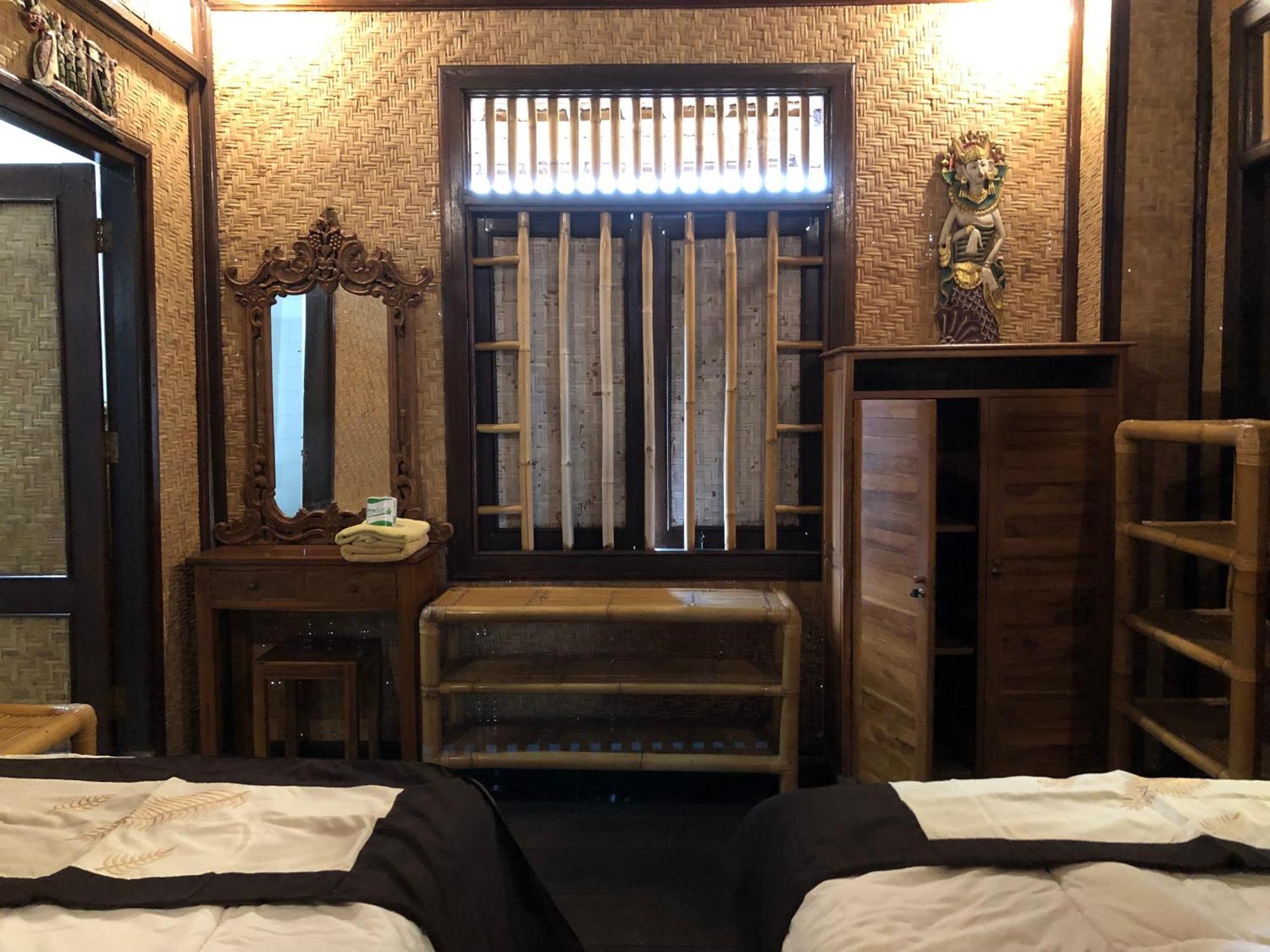1Bd Guest House In Family Compound1, 15 Minute Walk To Yoga Barn Ubud Extérieur photo