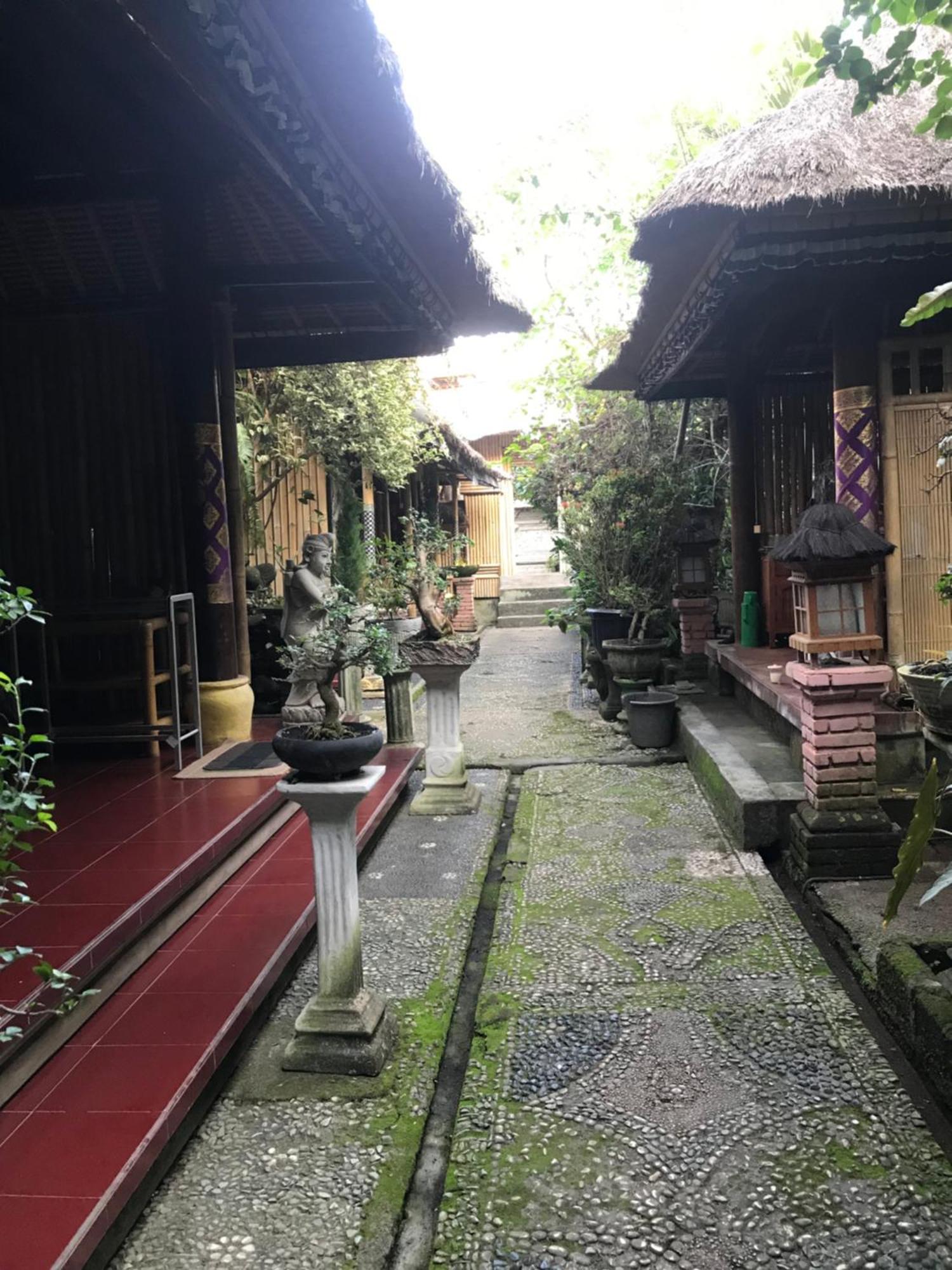 1Bd Guest House In Family Compound1, 15 Minute Walk To Yoga Barn Ubud Extérieur photo