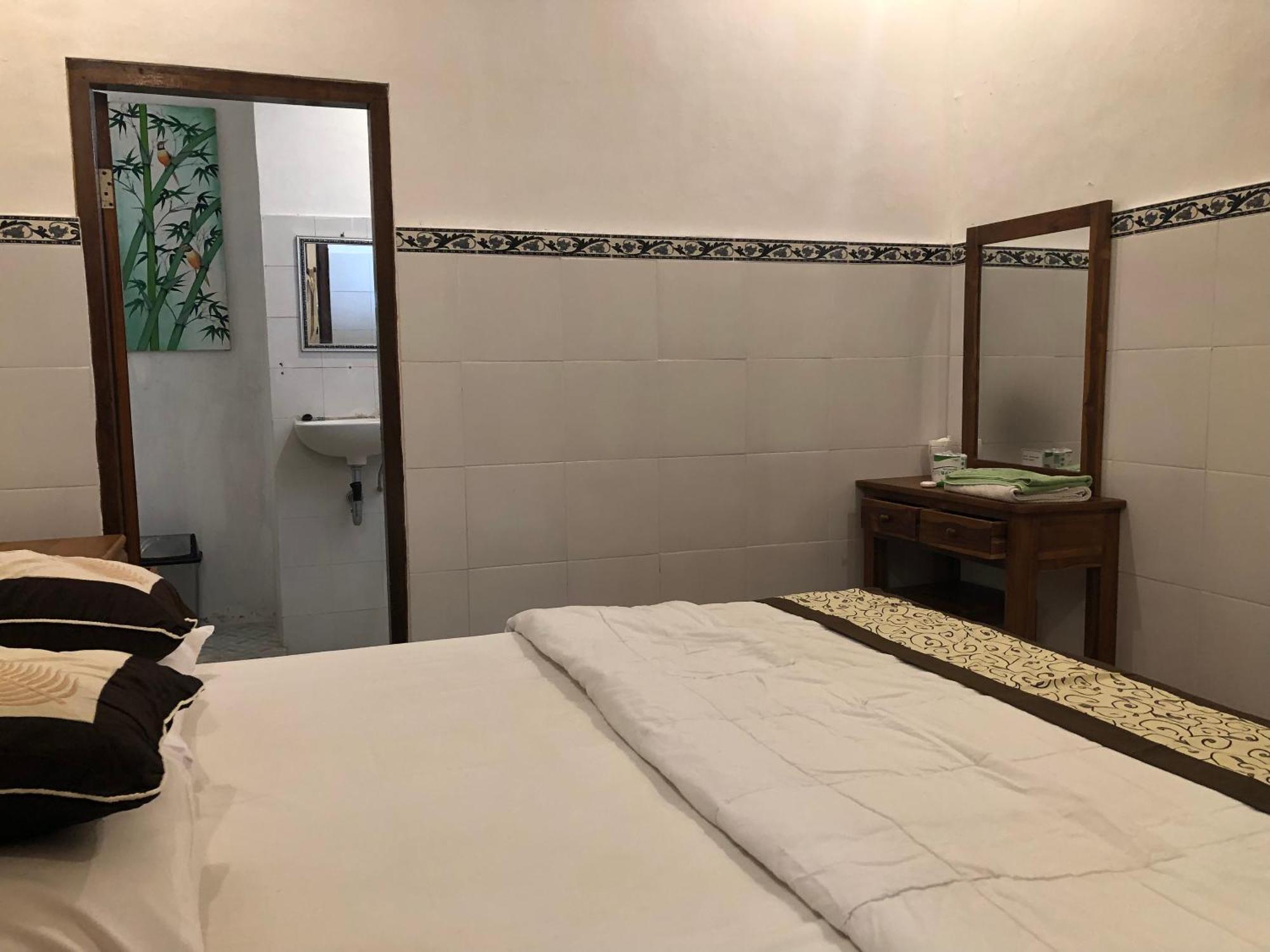 1Bd Guest House In Family Compound1, 15 Minute Walk To Yoga Barn Ubud Extérieur photo