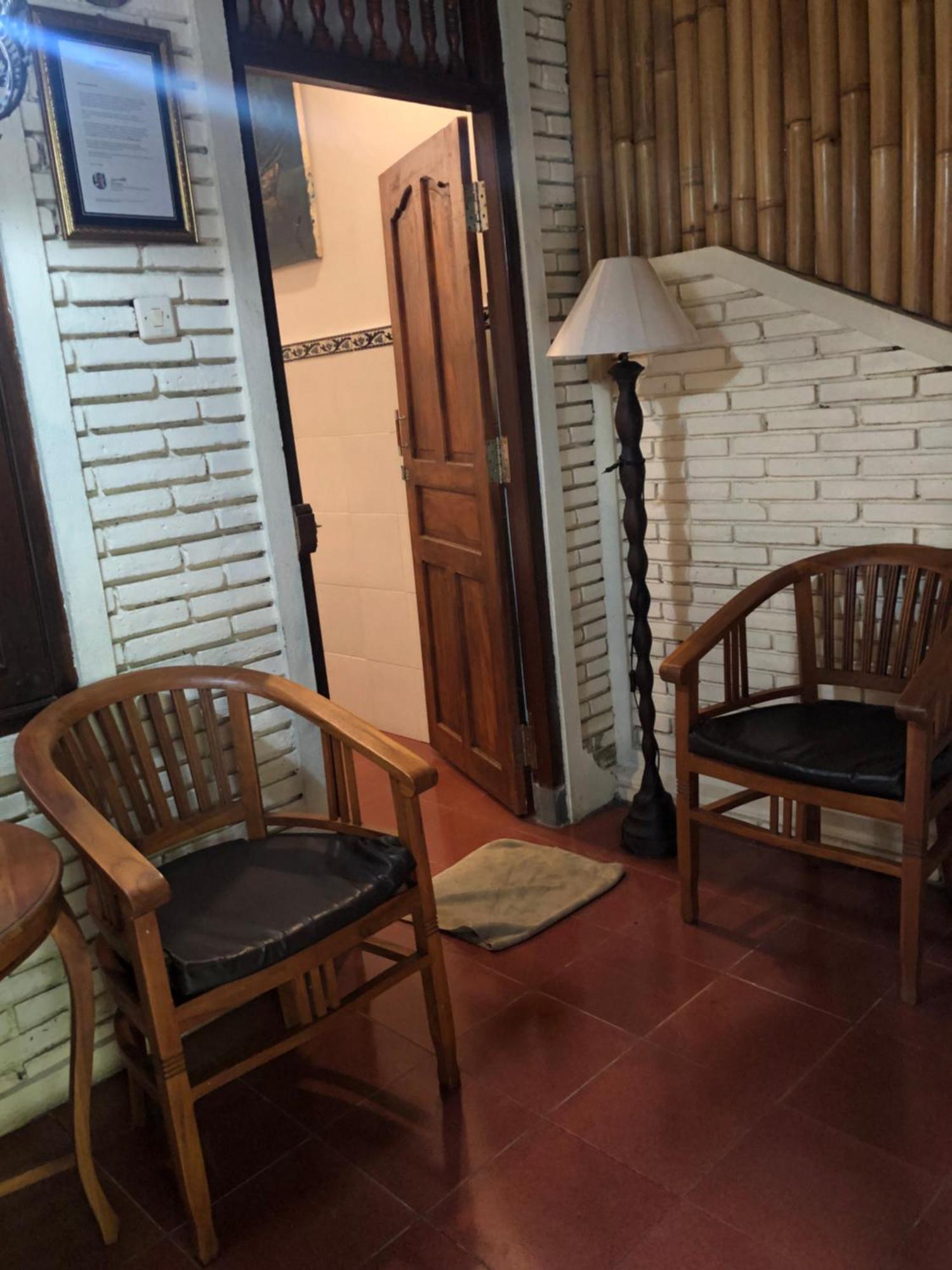 1Bd Guest House In Family Compound1, 15 Minute Walk To Yoga Barn Ubud Extérieur photo