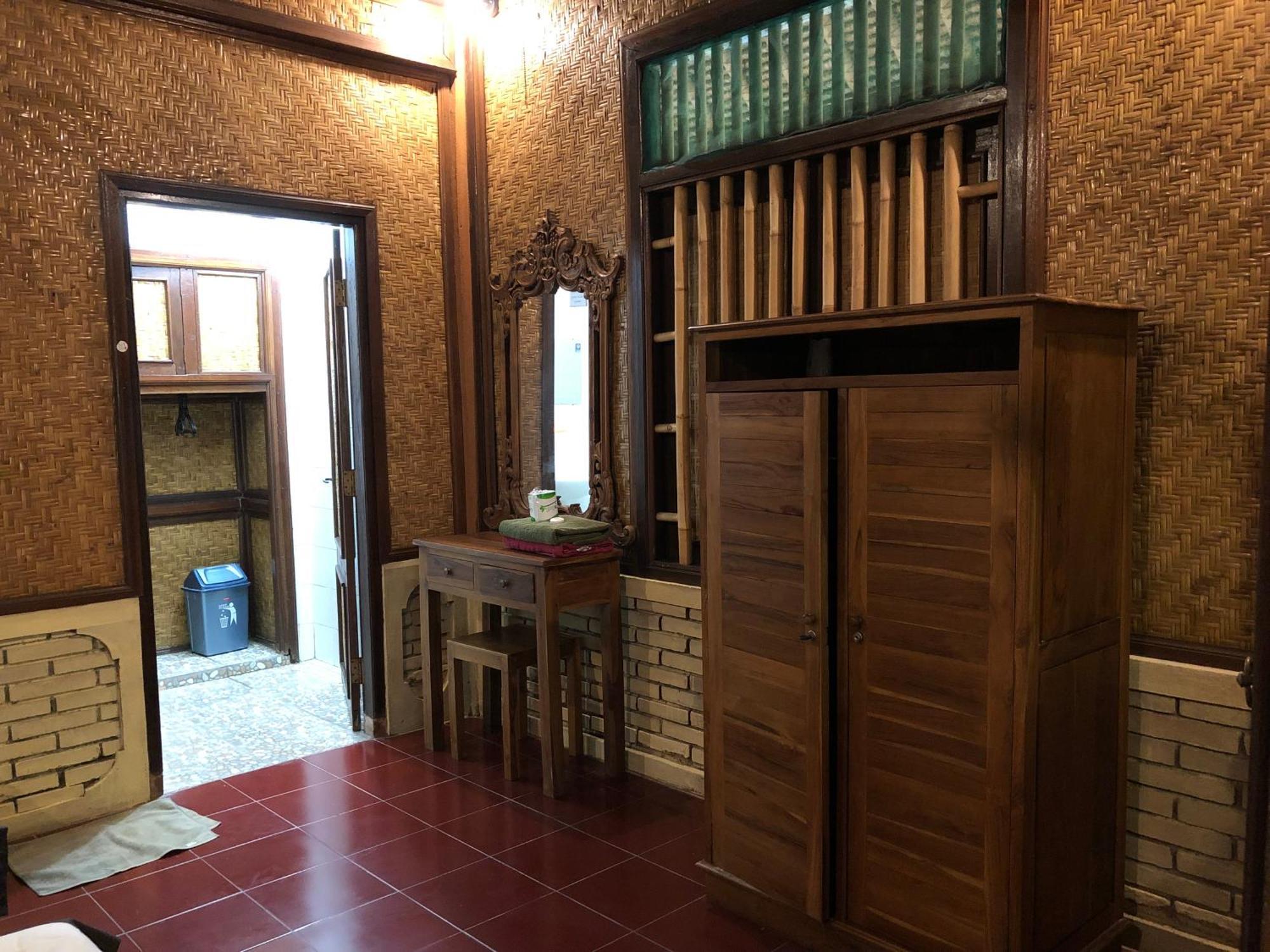 1Bd Guest House In Family Compound1, 15 Minute Walk To Yoga Barn Ubud Extérieur photo