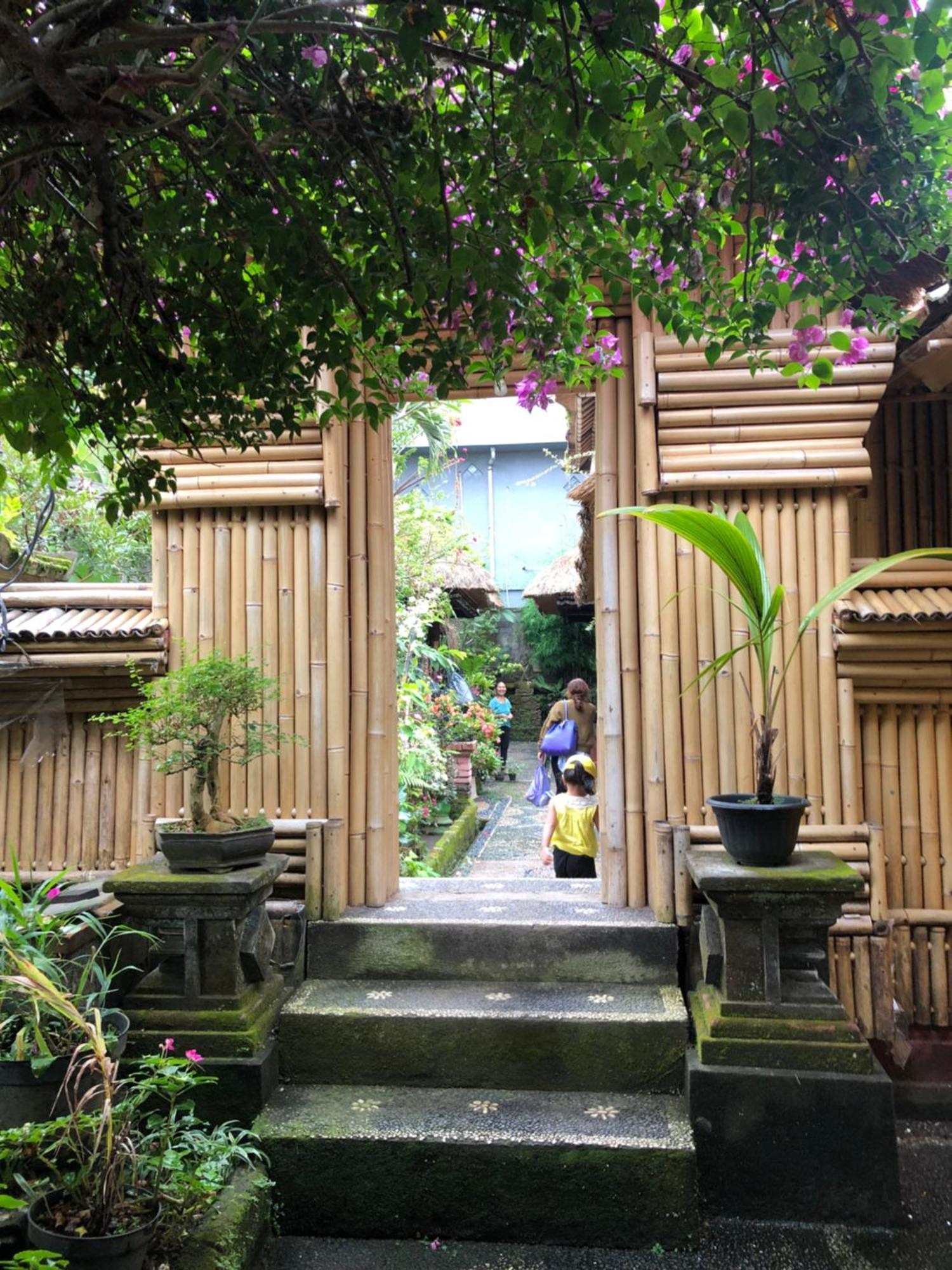 1Bd Guest House In Family Compound1, 15 Minute Walk To Yoga Barn Ubud Extérieur photo
